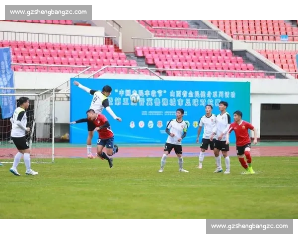 构建足球体育资源整合新格局推动产业发展与全民健身融合协同创新 构建足球体育资源整合新格局推动产业发展与全民健身融合协同创新