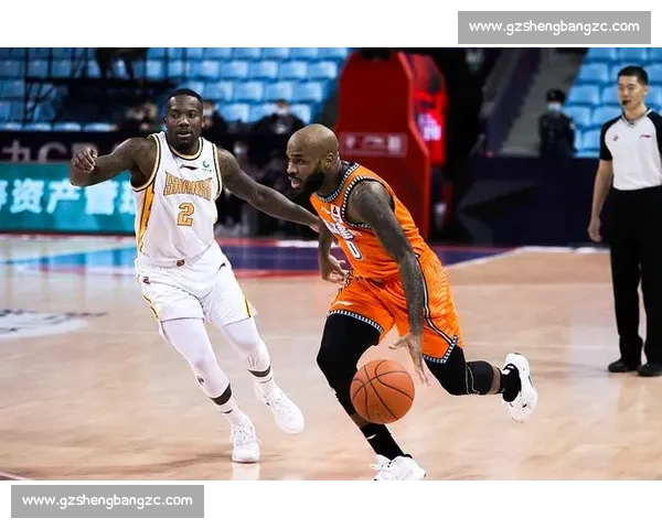 以回收防守为核心提升球队整体防守效率与稳定性分析 以回收防守为核心提升球队整体防守效率与稳定性分析